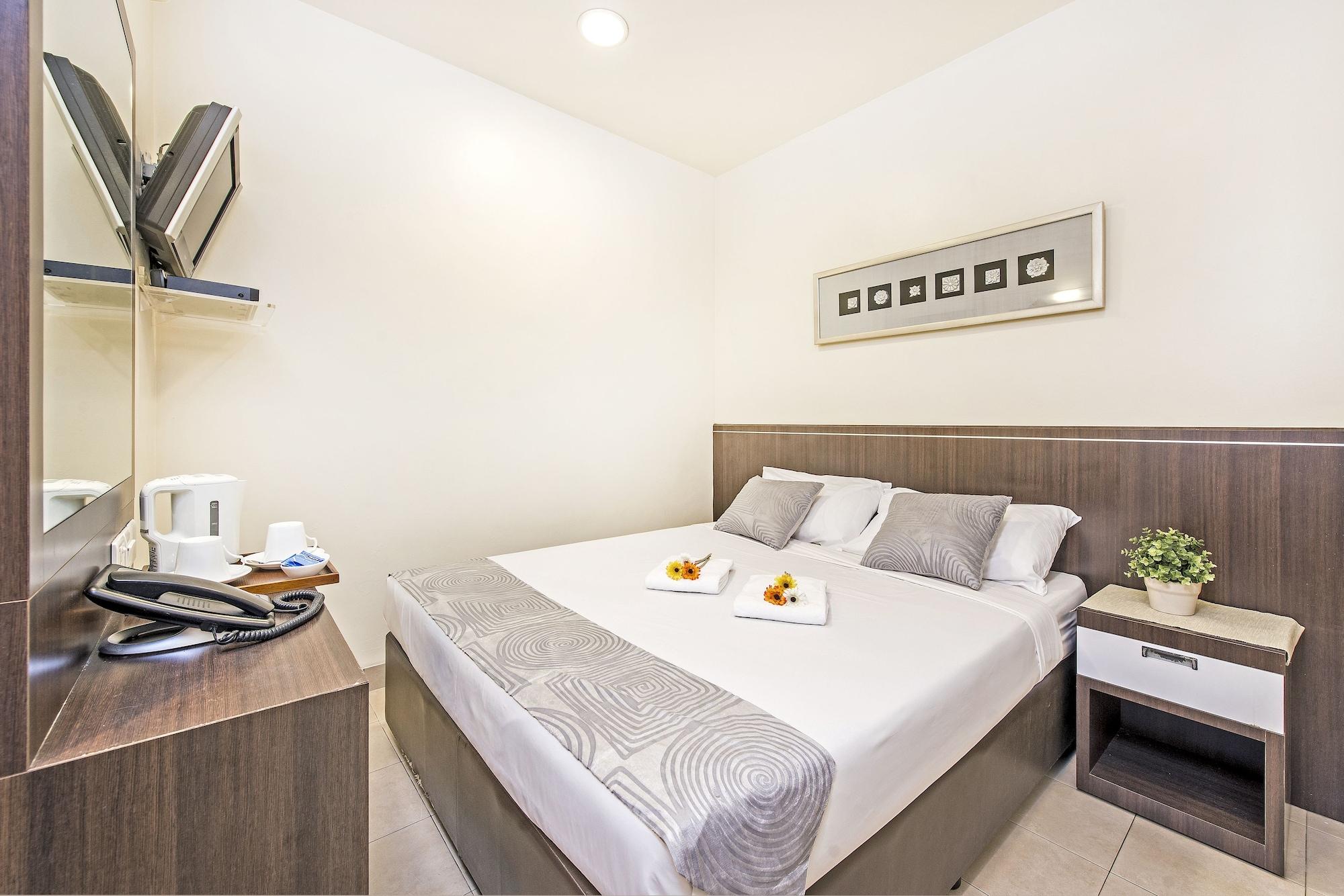 Hotel 81 Balestier Singapore Exterior photo